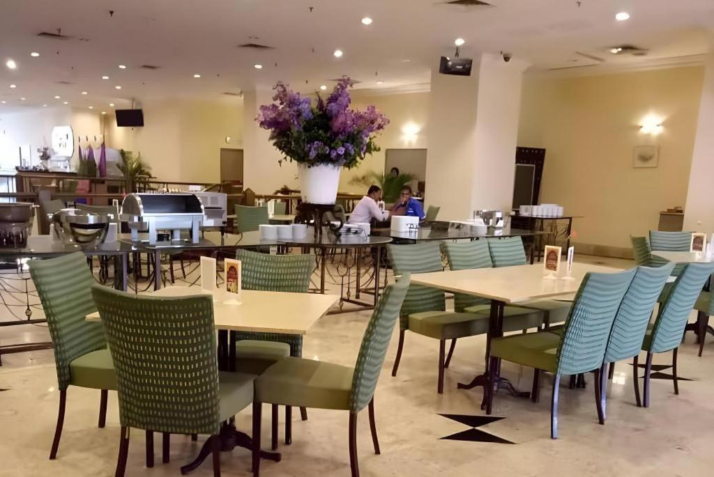 Kuala Lumpur International Hotel Zewnętrze zdjęcie