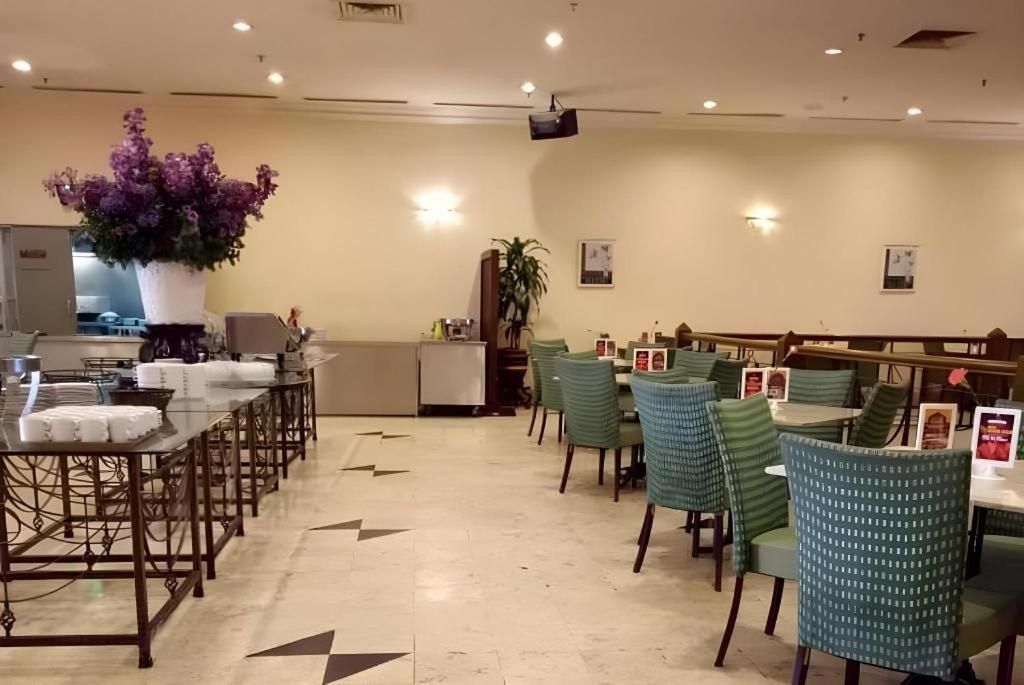 Kuala Lumpur International Hotel Zewnętrze zdjęcie